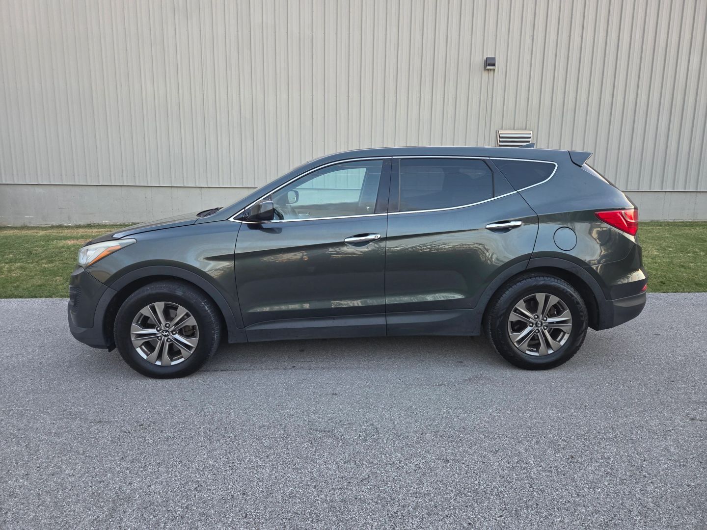 hyundai santa fe 2014 5XYZT3LB9EG132415 image hyundai santa fe 2014 5XYZT3LB9EG132415 image